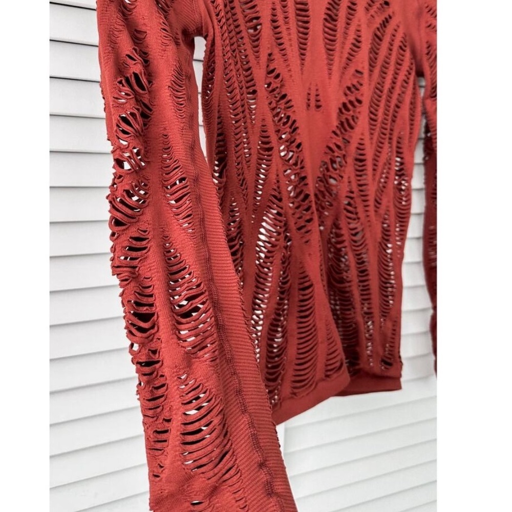 ALO Yoga LS Rust Wanderer Stretch Seamless Cutout Top Size Medium - Picture 6 of 14